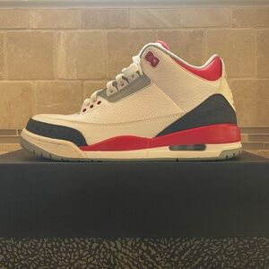 Air Jordan 3 Fire Red